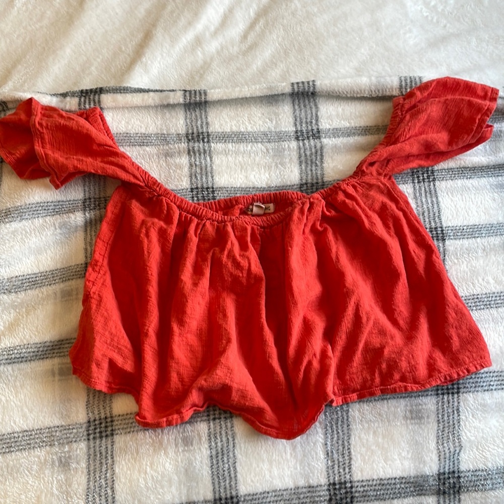 New Billabong top